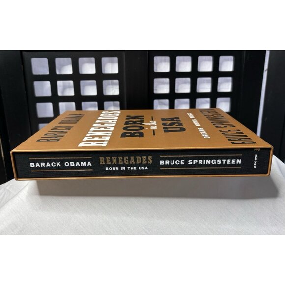 Renegades Born in the USA Obama + Springsteen SIGNED 1st First Print Edition NEW - Picture 5 of 14